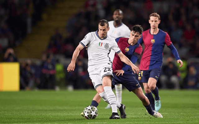 跟队：尤文与B席进行了新一次的接触，球员尚未决定未来