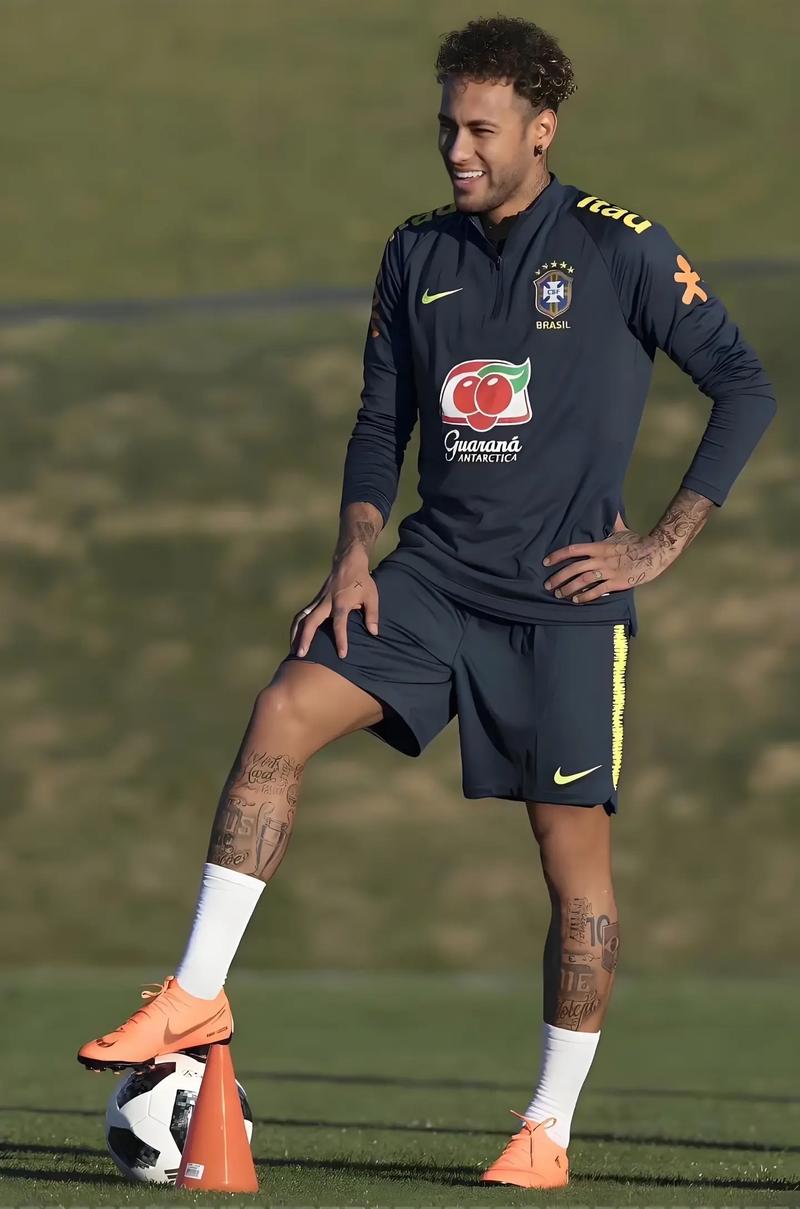 足协杯3-1,25岁阿森纳旧将利剑出鞘，率富勒姆淘汰英冠第2